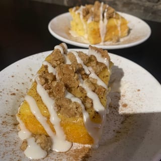 Cinnamon Crunch Cake